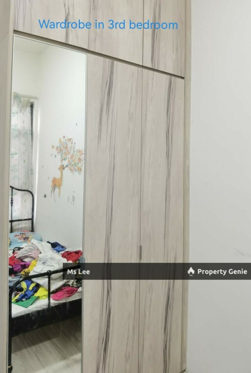 Lakeville Residence with KLCC & KL Tower View - Sale Below Bank Value Rm140k