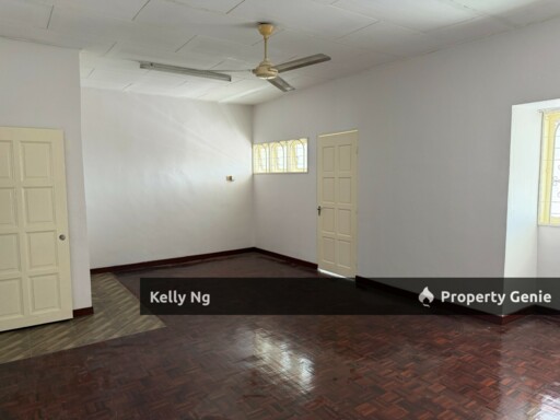 Double Sty House At Taman Selatan Klang For Rent
