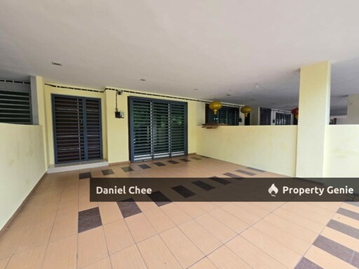 Pengkalan New Painted Facing Field Double Storey Terrance House For Sale