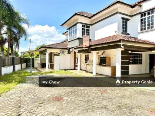 Bandar Putra Jalan Nuri Kulai double Storey Corner lot