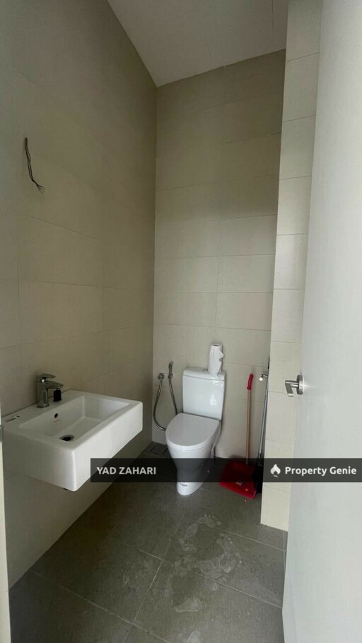Broadleaf Residences, Kota Kemuning | 3-Storey Semi-D 6+1 Bedrooms | RM2.43M - Corner Unit Wit Landscape & Clubhouse Facilities