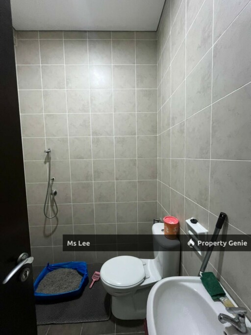 The Pearl @ KLCC - Good for investment Roi 4.5% - Sale below bank value Rm300k