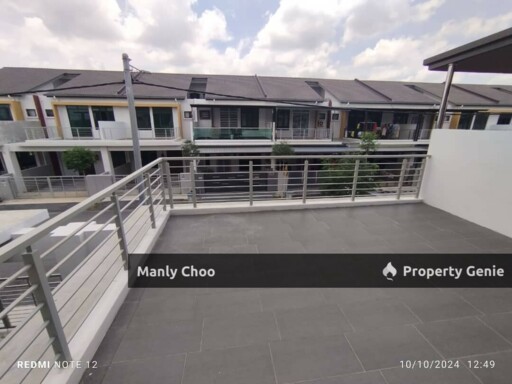 GUARDED Double Storey Terrace Taman Krubong Heights near Cheng