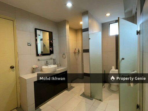 2 STOREY BUNGALOW JALAN AYER MOLEK TASIK TITIWANGSA