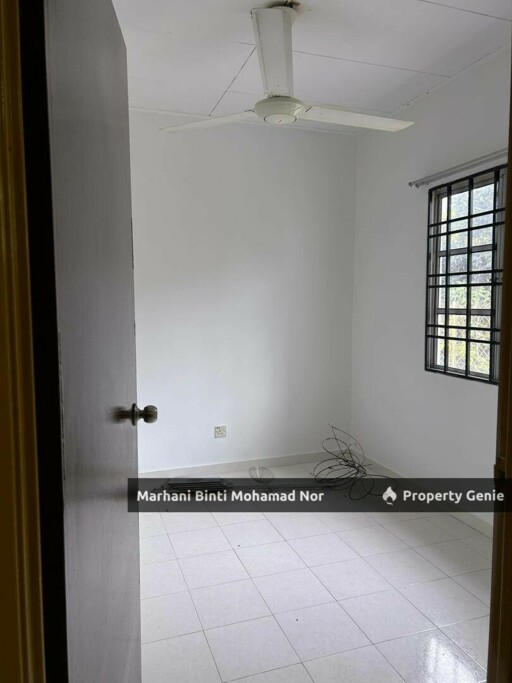 Partial Furnish • Double Storey Bukit Mahkota