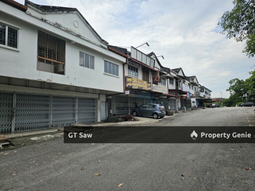 2 Storey Shoplot in Tmn Megah Cheras for Rent