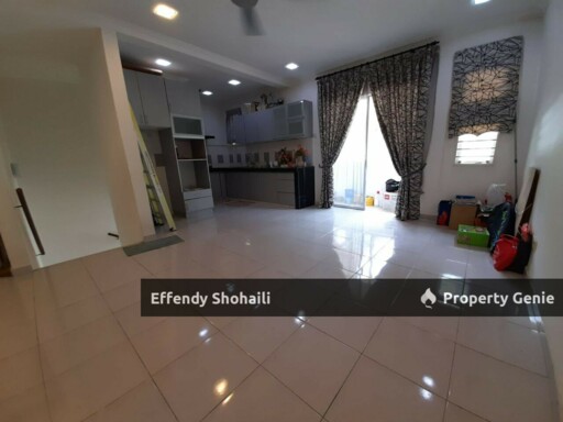 AMANSIARA SELAYANG TOWNHOUSE