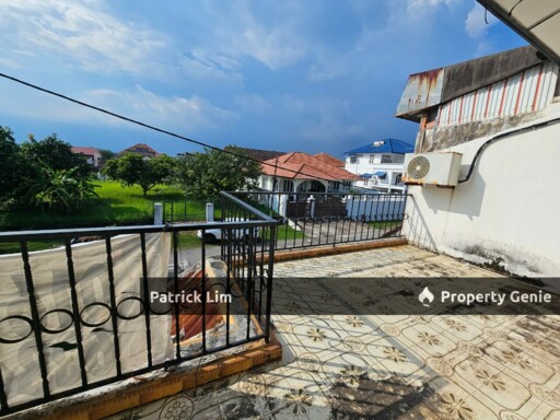 FREEHOLD Semi-D @ Bukit Beruang | 3,200 sqft | Only RM698K
