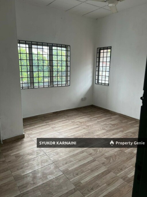 [END LOT] Double Storey Terrace House, Jalan Seri Damak, Taman Sri Andalas, Klang