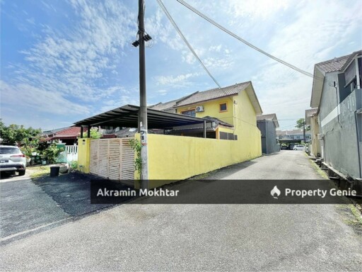 Freehold, End Lot, Facing Open & Extended Kitchen | Double Storey Terrace, Taman Sri Andalas, Klang