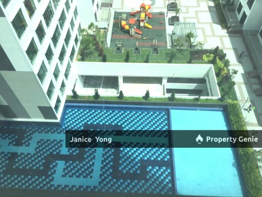 D'Summit Residences @ Kempas Utama