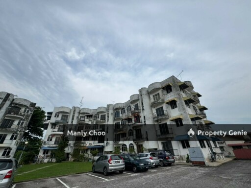 BELOW VALUE 75K FREEHOLD Sri Johor Apartment Semabok Melaka Raya TOWN