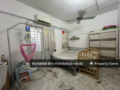 BUKIT PANDAN CONDOMINIUM 2 PANDAN PERDANA, KUALA LUMPUR .