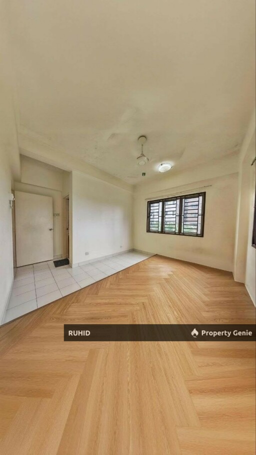 Danga View Apartment JB For Sale | Freehold 3R2B Renovated | Near CIQ