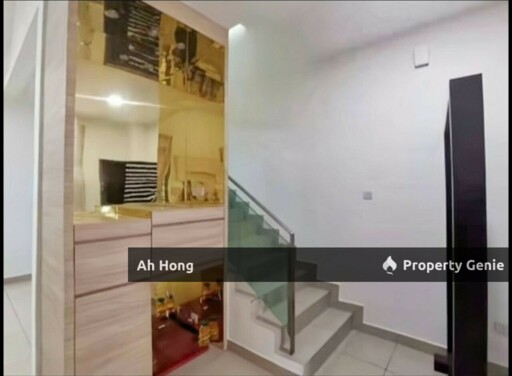 Opal Mutiara Mas / Double Storey Cluster / Corner Lot / Renovated / G&G
