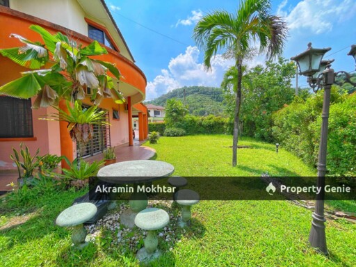 Freehold & Corner Lot | 2-Storey Bungalow, Green Street Home, Seremban 2