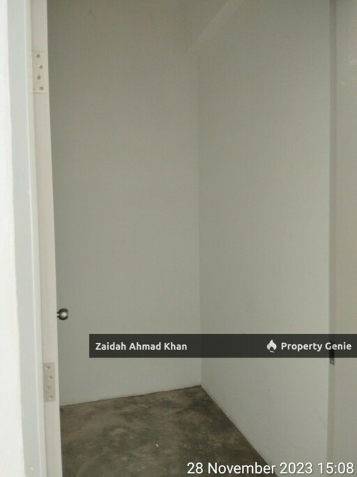 Enigma Square Shop Office for Rent
