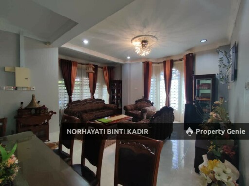 BANGLO 2 TINGKAT BUKIT ISTANA, KUANTAN