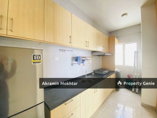 CORNER UNIT, PARTIALLY FURNISHED & 2 PARKING | PANGSAPURI PUTRA, TAMAN PUTRA IMPIAN, BANDAR SERI PUTRA, KAJANG
