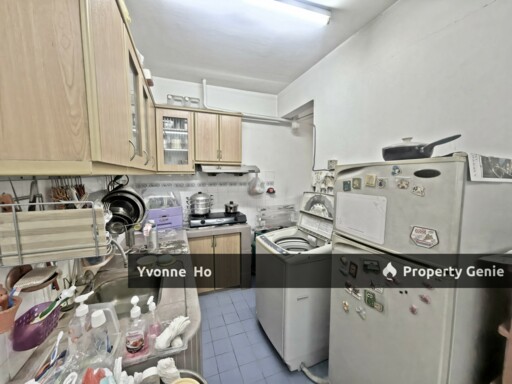 1st Floor Corner Pangsapuri Pendekar Taman Tun Perak Cheras near BTHO