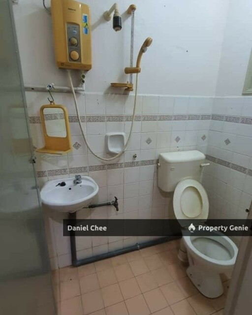 Bercham Double Storey House For Sale