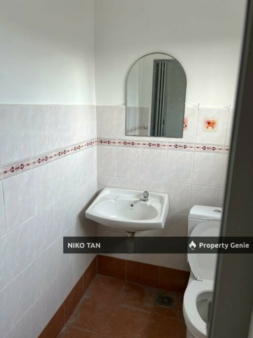 [MOVE-IN]2Storey Bukit Indah For Rent