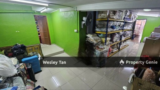 Ayer Keroh Fully Extended 5 Rooms Semi D Corner 54x80 Non Bumi 3-phase