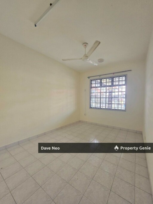 Taman Pelangi Indah • 1.5-Storey House • 4Beds 3Baths | Partial Furnished • Near Taman Gaya