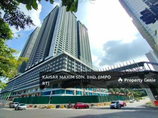 MAXIM MAJESTIC