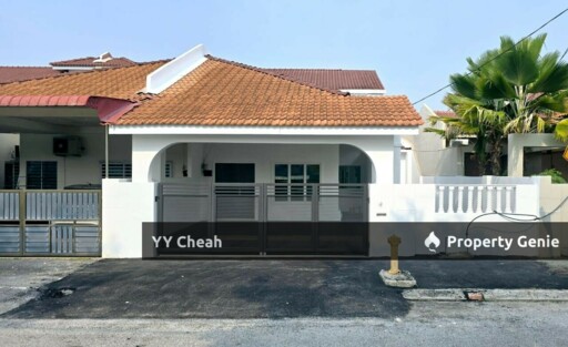 Lapangan Perdana Near Botani Ipoh Single Storey Inter-Corner House Fully Renovated and Refurbished, Great Location Freehold