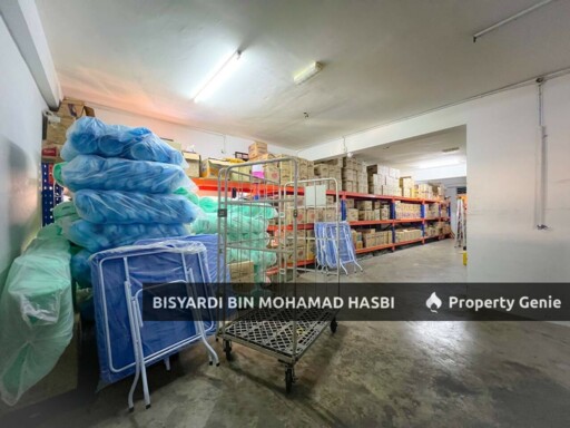 CORNER LOT & FACING MAIN ROAD, 3 STOREY SHOPLOT / OFFICE LOT PRESINT 8 PUTRAJAYA .