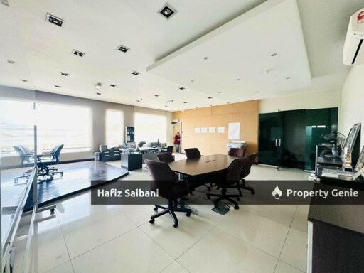 Semi Detached Factory with 3 Storey Office Kapar