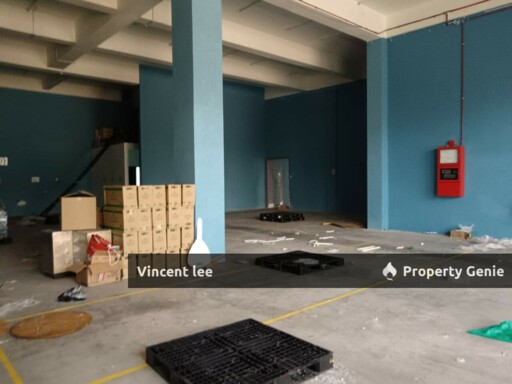 Taman Meranti Jaya, 4 Storey Warehouse Factory , 3 Ton Floor Loading, 40 Foot Container Access, with Cargo Lift, 100 Amp Power Supply, 23 Feet Height at Ground Floor, Prime Location, Easy Access to Hi