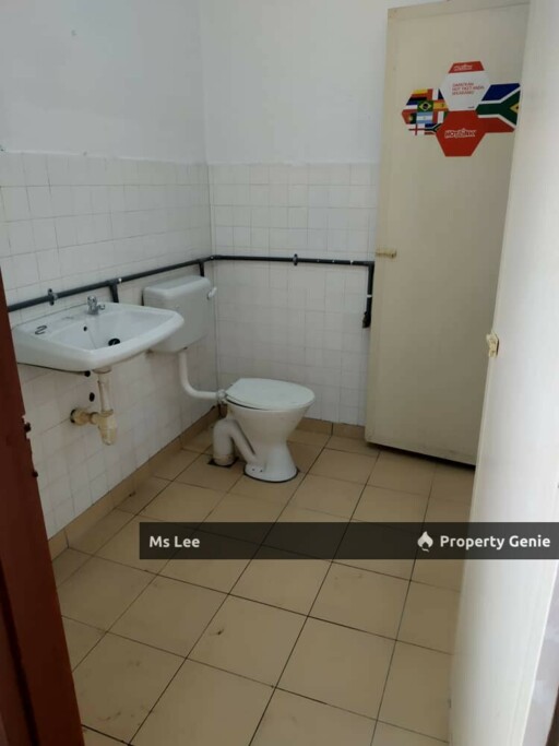 2 Storey house-Bandar Country Homes @ Rawang-Ready 15/10 or 30/10