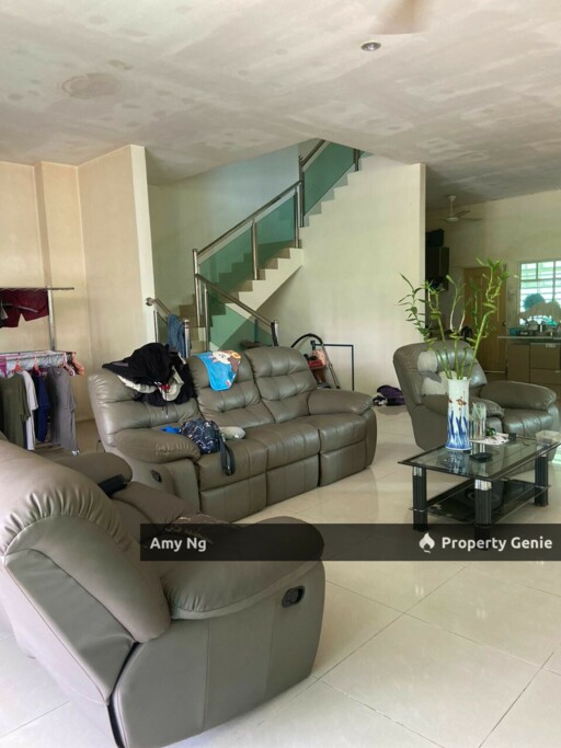 3 Storey Semi D Below Market Value For Sale