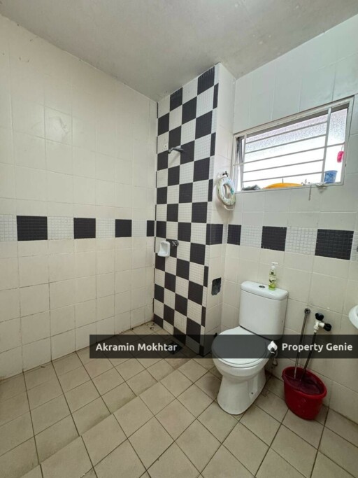 Freehold, Gated & Guarded | Double Storey Jalan Aman Suria Taman Aman Putri Seksyen U17 Sungai Buloh Shah Alam