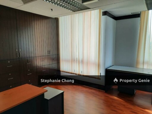 Fully Furnished Office Steps Away from Taman Jaya LRT Amcorp Mall Petaling Jaya