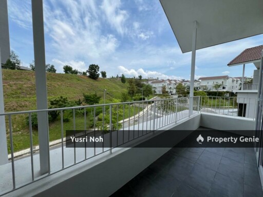Endlot 3 Storey Camelia Tamansari Rawang - Facing Open