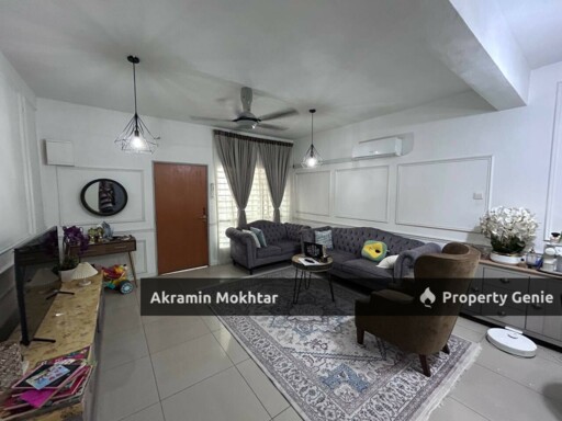 Freehold, Ground Floor, Renovated & Partially Furnished | Townhouse 1.5 Storey Park Villa Bandar Bukit Puchong 2, Puchong Selangor.
