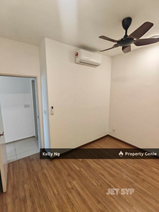 Gravit 8 Tresor Brand New Unit At Kota Bayuemas For Rent