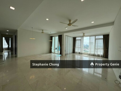 Luxury Living: Spacious Duplex in Mont Kiara Family-Friendly