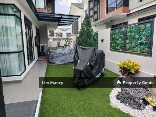 Aspira Garden Double Storey Cluster House with Fully Renovated