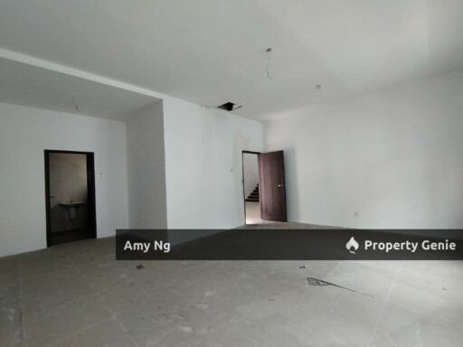 👮‍♀️FreeHold 2.5 Storey Semi D Tasek Ipoh For Sale