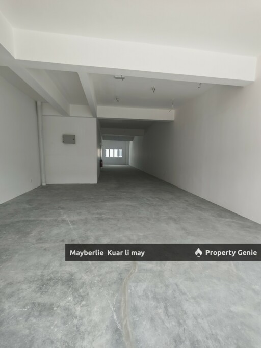 Bandar Tasik Puteri RM1.95Mil (ROI5.17%)3 Storey Shop For Sale