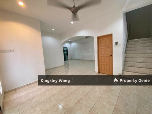 Taman Shukor, Bercham Selatan Double Storey Semi-Detached Simple Renovated