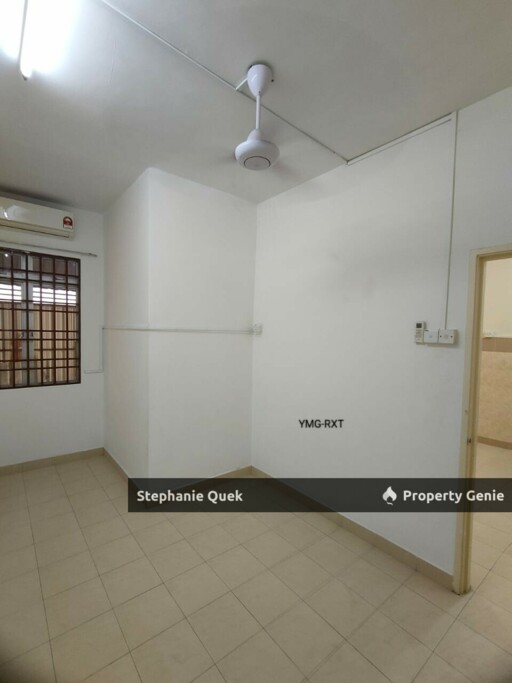 Delima Bandar Parkland Klang 2 Storey Basic Terrance House For Rent / Sale