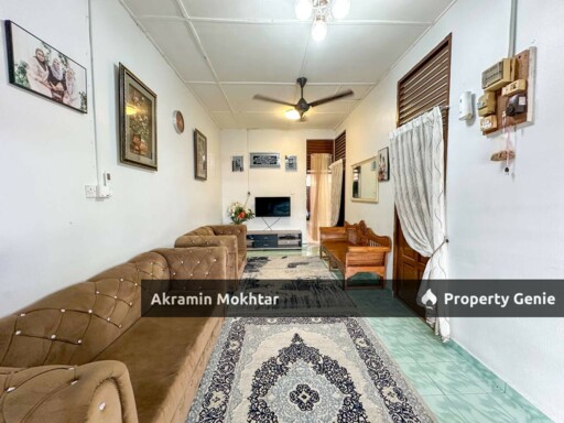 Renovated & Extended | Single Storey Taman Kemuning, Banting