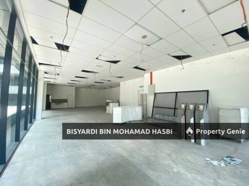 STAR CENTRAL 8 STOREY SEMI DETACHED BUILDING CYBERJAYA .