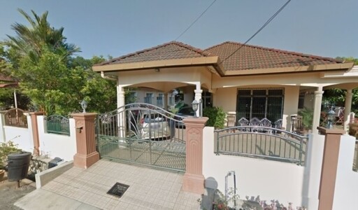 Taman Desa Ixora