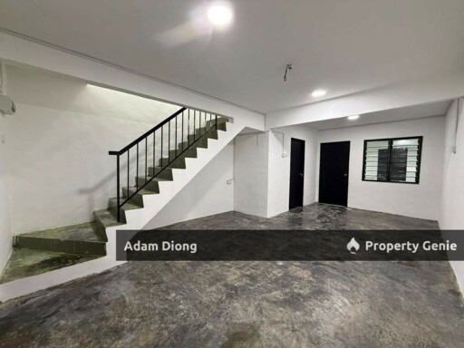 Jalan Molek, Taman Molek